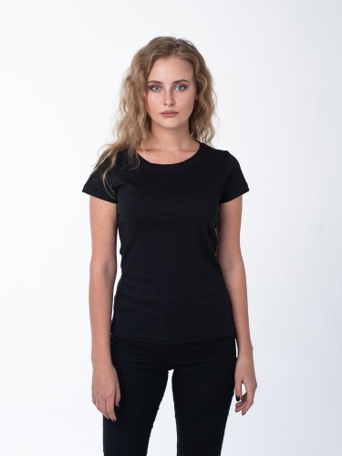 Чёрная женская футболка с лайкрой
